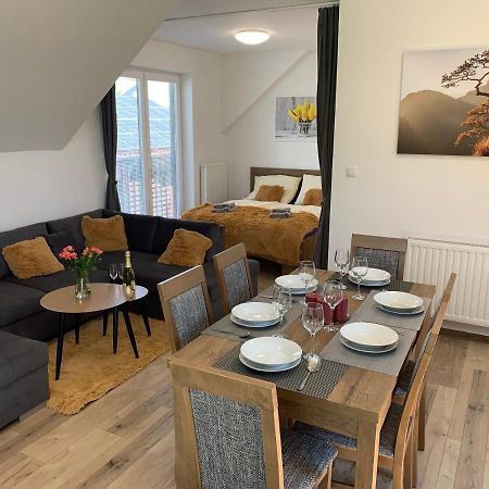 Cozy 2-Bedroom Vacation Apartment With Entire Top Floor Gaj (Lesser Poland) Exterior foto