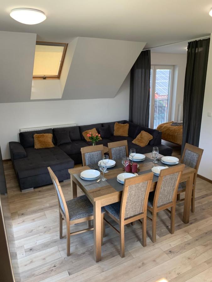 Cozy 2-Bedroom Vacation Apartment With Entire Top Floor Gaj (Lesser Poland) Exterior foto
