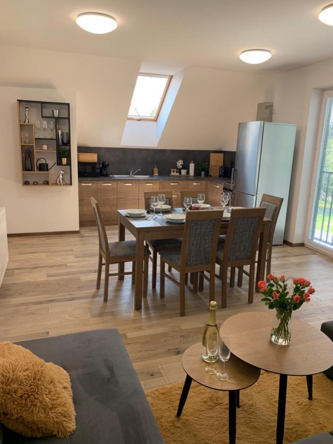 Cozy 2-Bedroom Vacation Apartment With Entire Top Floor Gaj (Lesser Poland) Exterior foto
