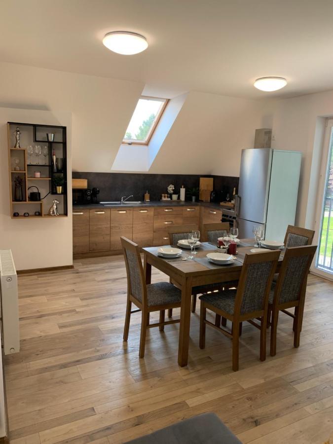Cozy 2-Bedroom Vacation Apartment With Entire Top Floor Gaj (Lesser Poland) Exterior foto